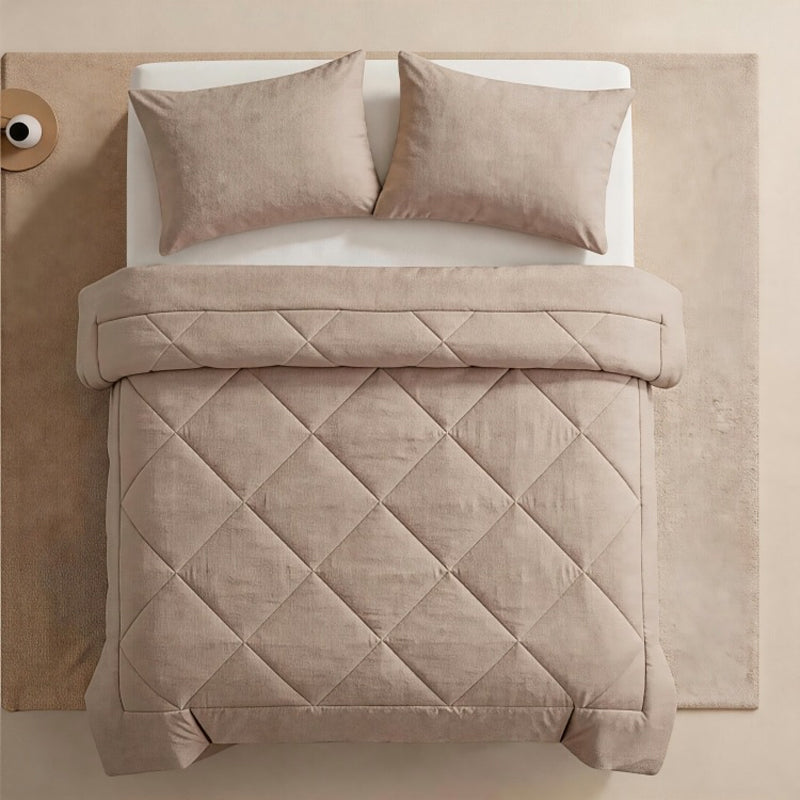 50% OFF 🛏️ Ultra Soft 3-Piece Quilted Comforter Set with Shams