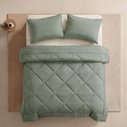 50% OFF 🛏️ Ultra Soft 3-Piece Quilted Comforter Set with Shams